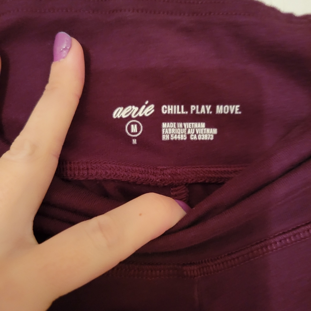 Aerie maroon leggings - Picture 3 of 4